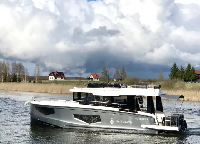 Seamaster 45 "Magellan" 2022, 80HP