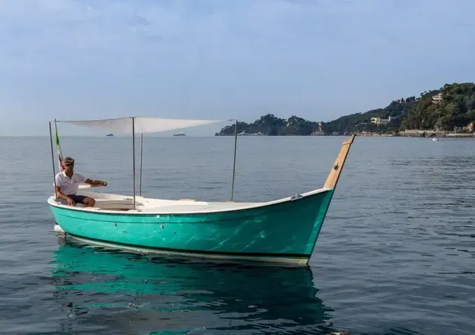 21 ft Dinghy for Rent in Portofino, Italy with a Capacity of 6 People