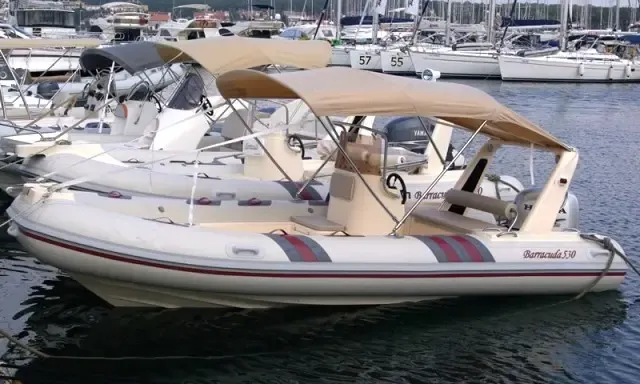 17' RIB rental in Grebastica, Kroatien