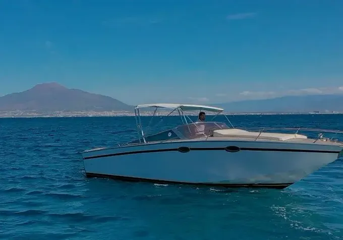 Charter 30' Ghibli Motor Yacht in Vico Equense, Italy