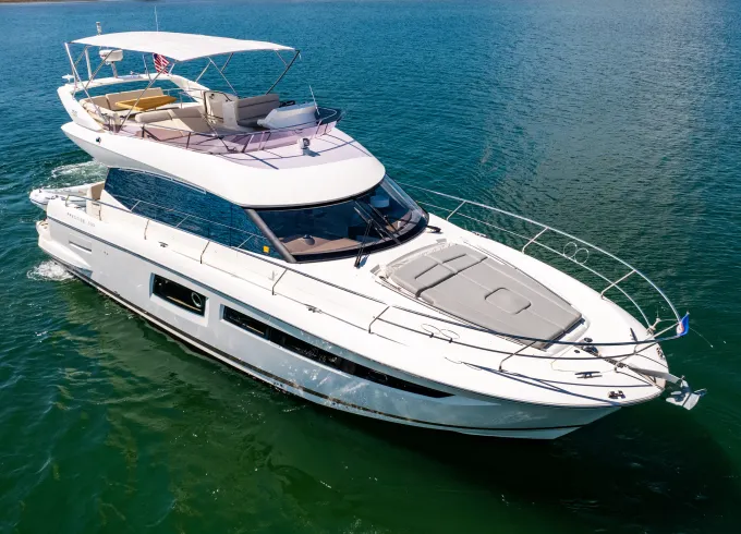 ENJOY MIAMI IN 52ft Prestige 500 Fly!!