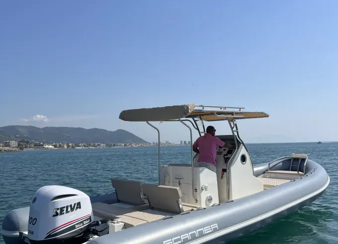 Explore Amalfi Coast on Inflatable Scanner 870 Boat