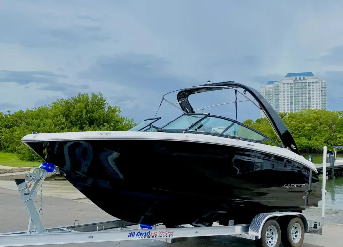 Brand new 2022 Regal OBX 23' with Comfortable Seating in Fort Lauderdale