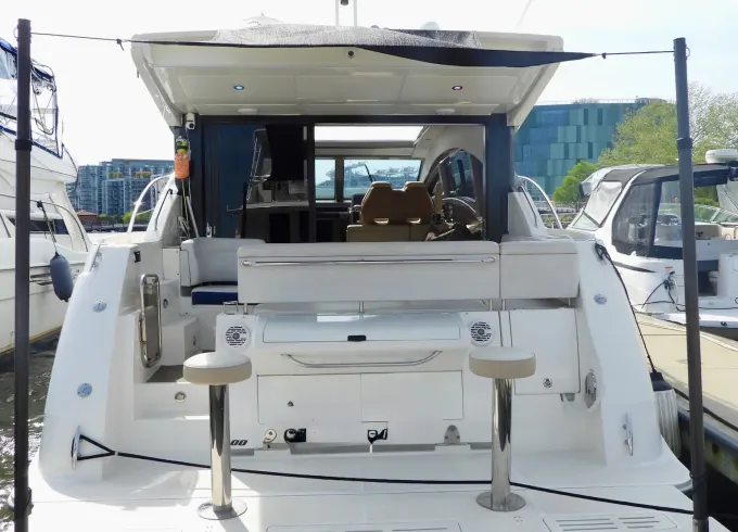 45' Sea Ray Captain included, Amazing sound, Air conditioning