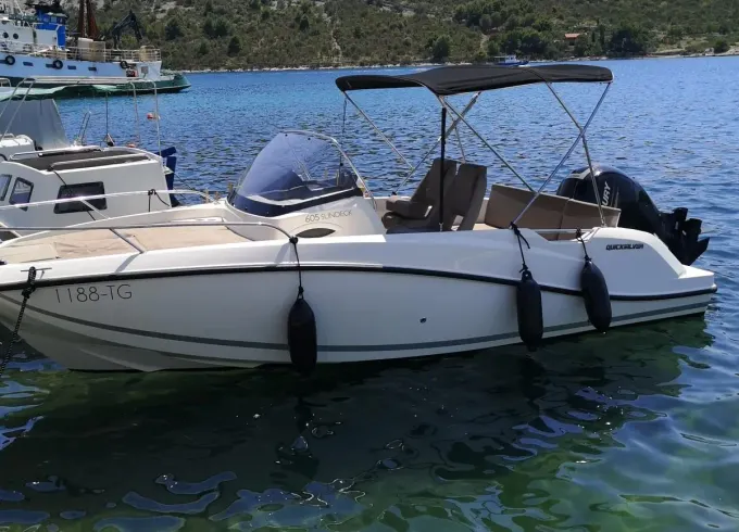 Quicksilver 605 Sundeck Rental in Trogir, Croatia