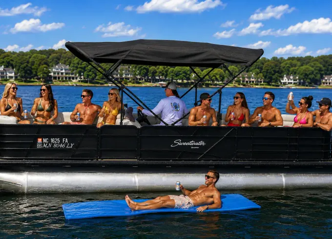 Rent a Luxurious Godfrey Pontoon Boat for Fun-filled Water Day