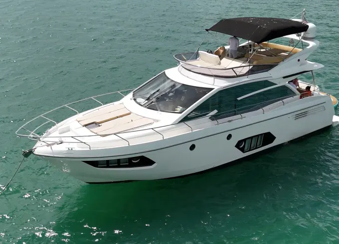 Absolute 60’  Motor Yacht in Miami