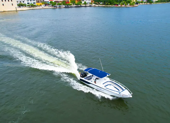 Spectacular 34’ speed boat in cartagena
