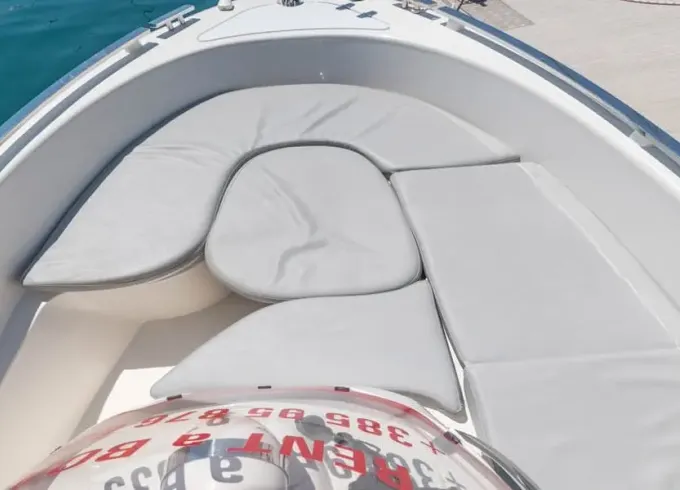 Lexsia Saona 20 Center Console Rental in Trogir, Split-Dalmatia County