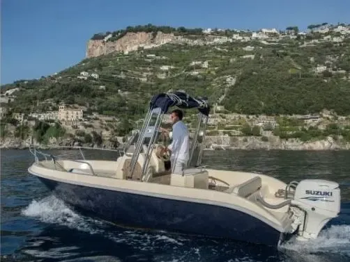 No license 22ft Motor boat for rent from Amalfi