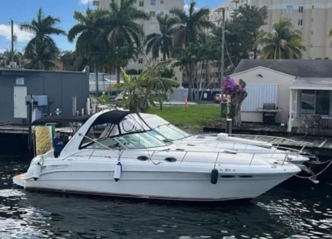 37' Sea Ray Sundancer