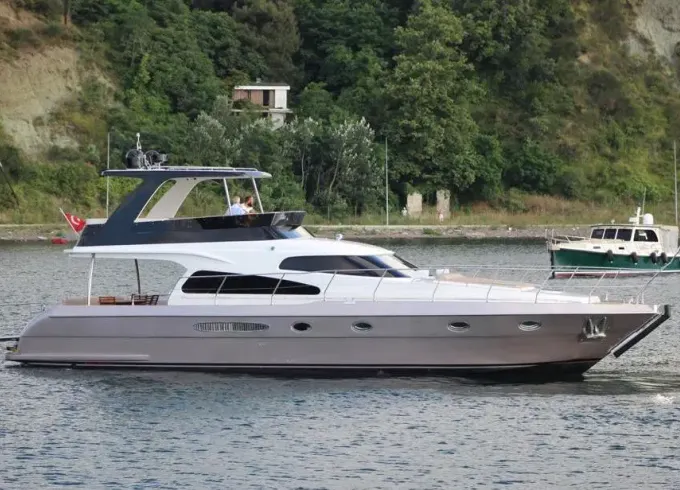 Set Sail on a 2-Hour Private Bosphorus Cruise from Istanbul!