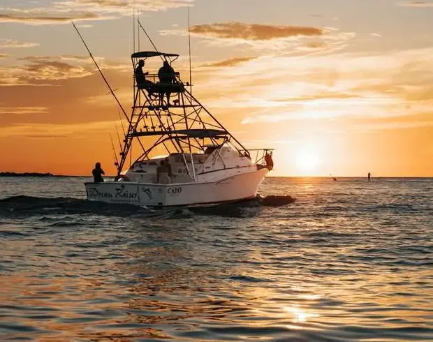 36 ft. Cabo in Jaco, Set up for fishing, party or Sunset cruises.