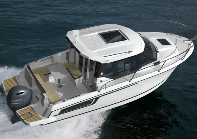 Jeanneau MF 795 rental in Split