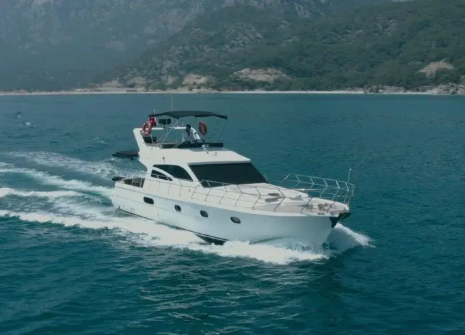 Discover Antalya By Sea With This Beautiful 55ft Motor Yacht