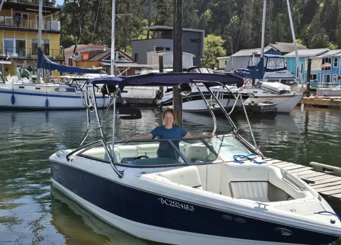 22ft Cobalt 220, a chill cruise with friends, or wakeboarding and tubing!
