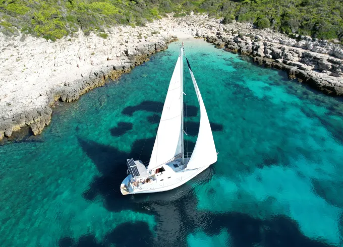 Pakleni islands Hvar — private sailing tour