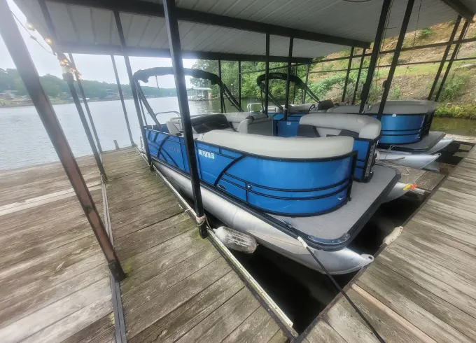 2020 Sylvan Pontoon 90HP on Lake Hamilton
