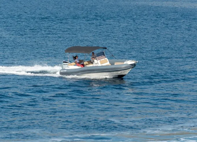 Marlin 790 Dynamic with 250 hp Honda engine in Trogir