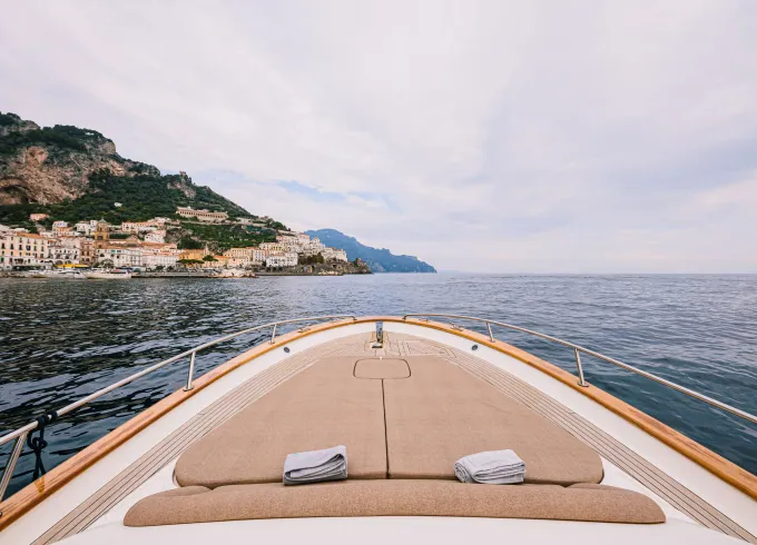 Beautiful Apreamare 38ft in Praiano - Refit 2025