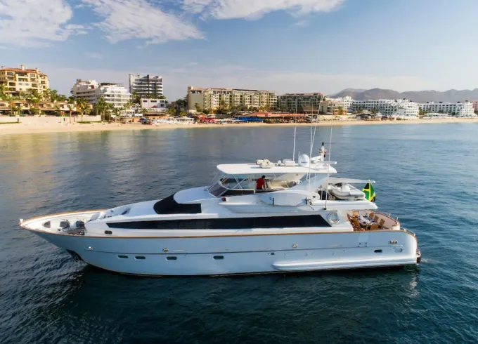 85ft Luxury Yacht Charter in Cabo San Lucas, Baja California Sur