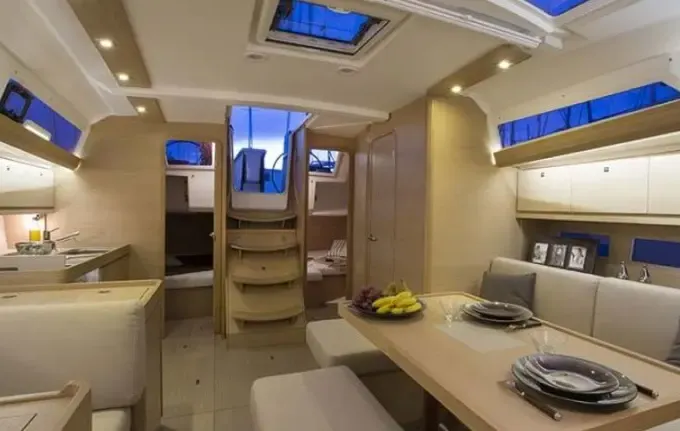 Charter 41' Monohull Cruising in Sukošan, Croatia