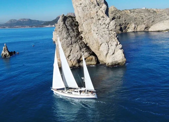 Restless Spirit, all-inclusive sailing trips - Costa Brava (Spain)