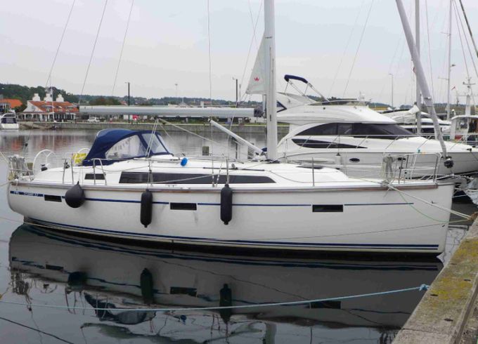 Bavaria Cruiser 37