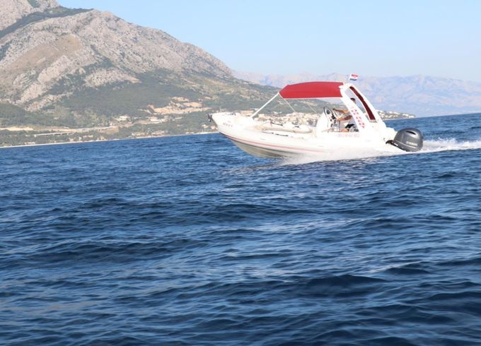 Ris Marine 599