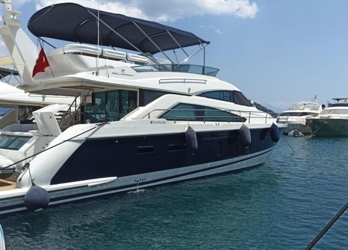 Fairline Squadron 58
