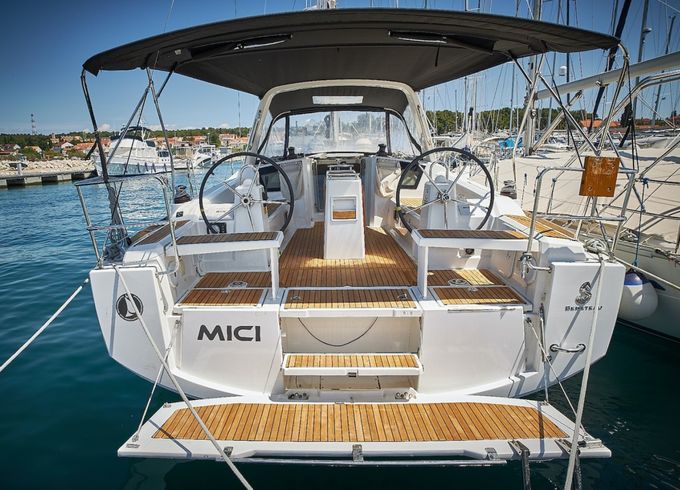 Bénéteau Oceanis 38.1