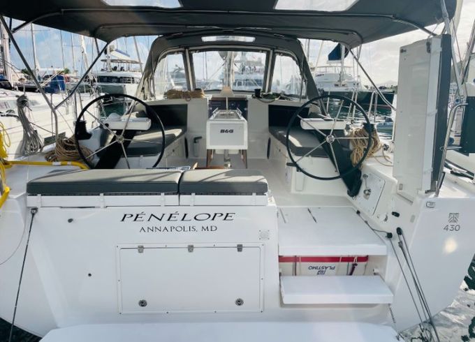 Dufour 430