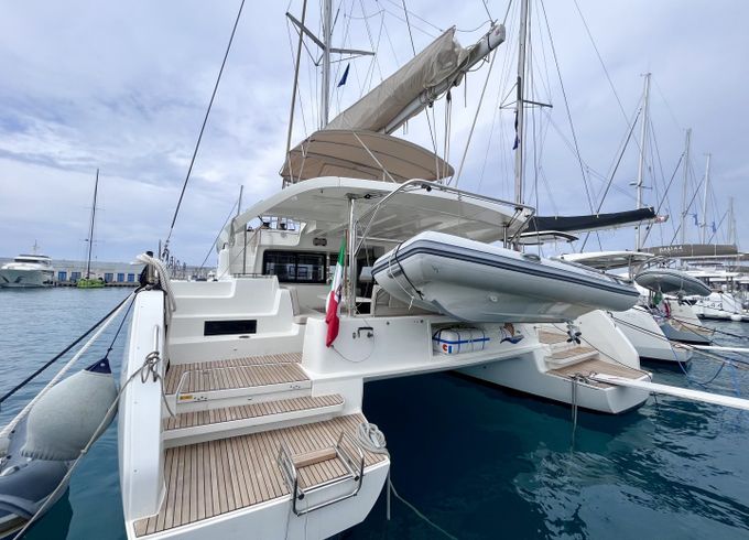 Lagoon 46