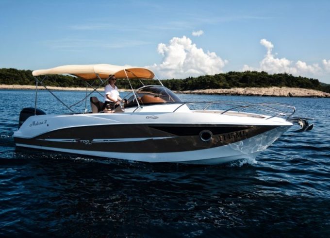 Galia 700 Sundeck