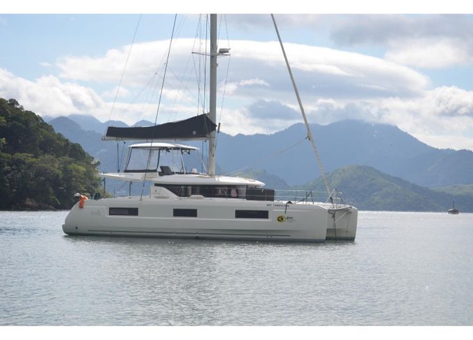 Lagoon 46