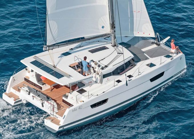 Fountaine Pajot Isla 40
