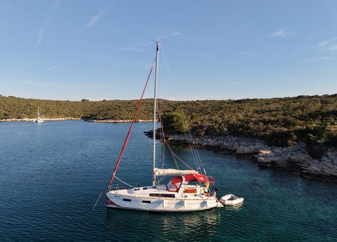 Bénéteau Oceanis 35