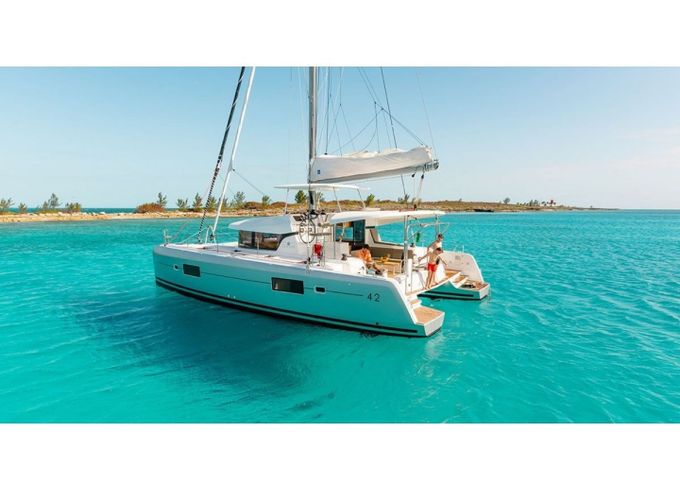 Lagoon 42
