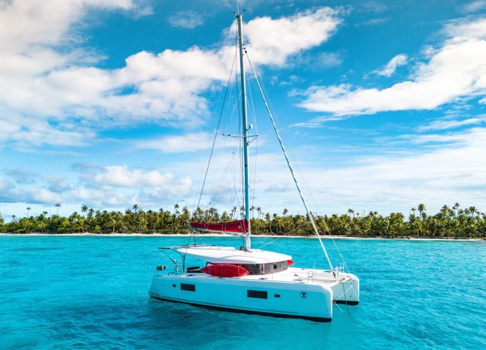 Lagoon 42