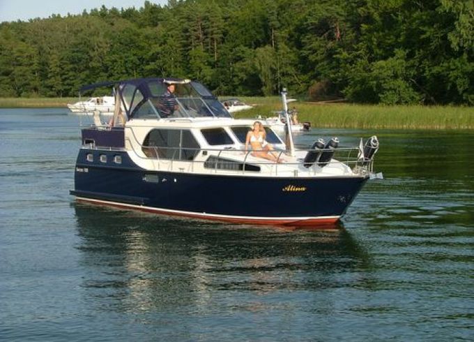FB-Yachtcharter Succes 108 Ultra New Line