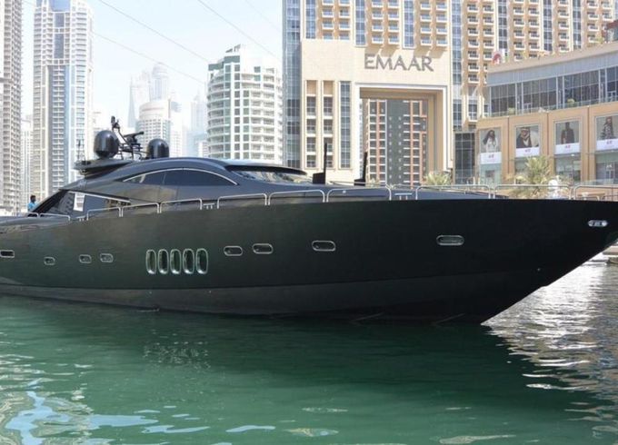 Sunseeker 90 ft