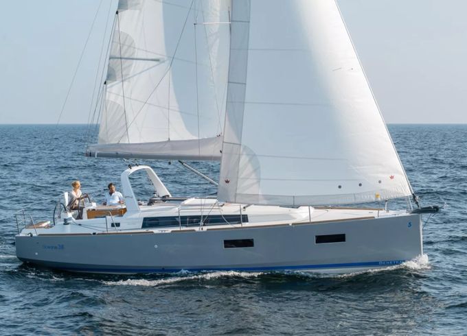 Bénéteau Oceanis 38