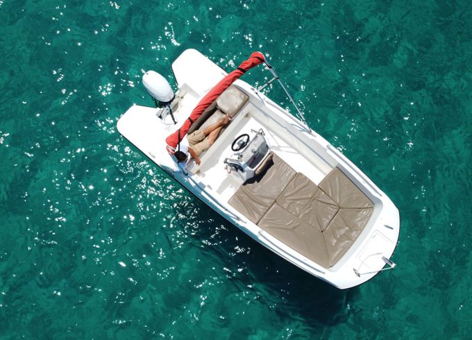 V2 BOATS 5.0 SPORT