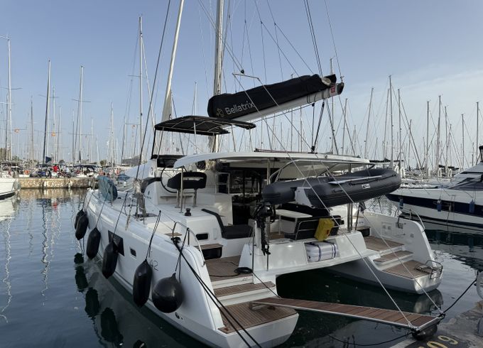 Lagoon 42