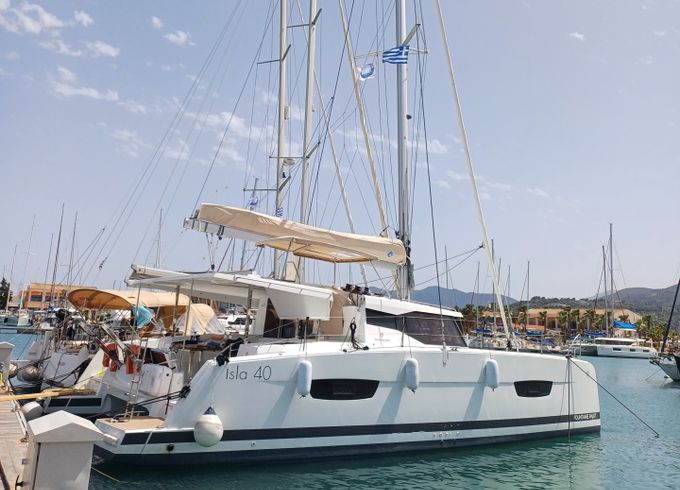 Fountaine Pajot Isla 40