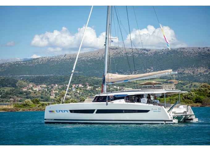 Fountaine Pajot Aura 51