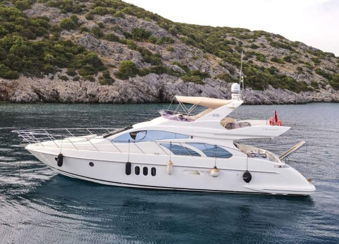 Azimut-55 2015