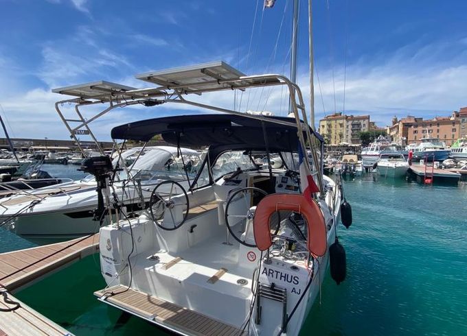 Bénéteau Oceanis 30.1