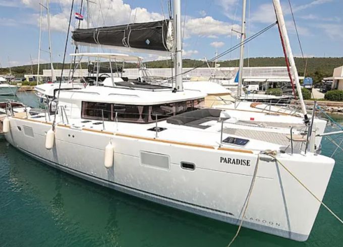Lagoon 450 F