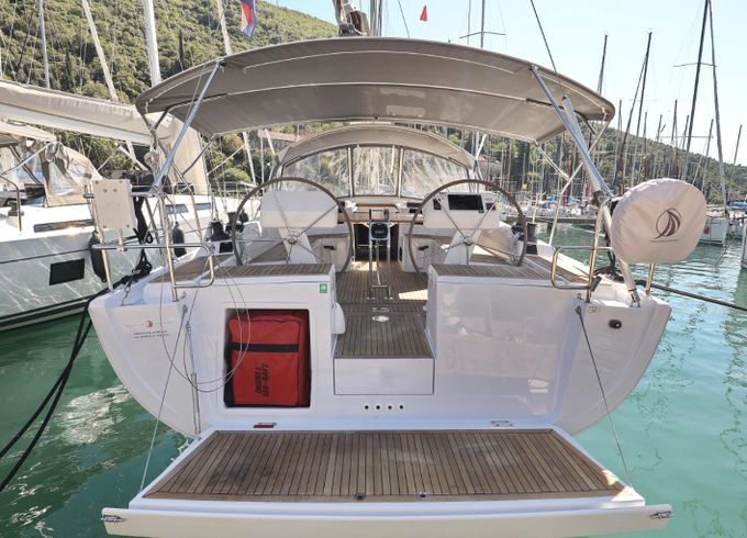 Hanse 458
